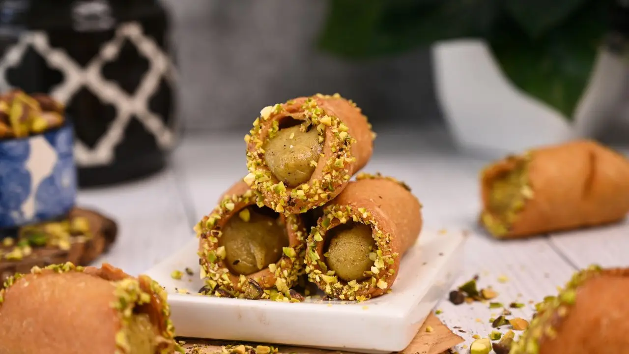 Pistachio Cannoli Recipe